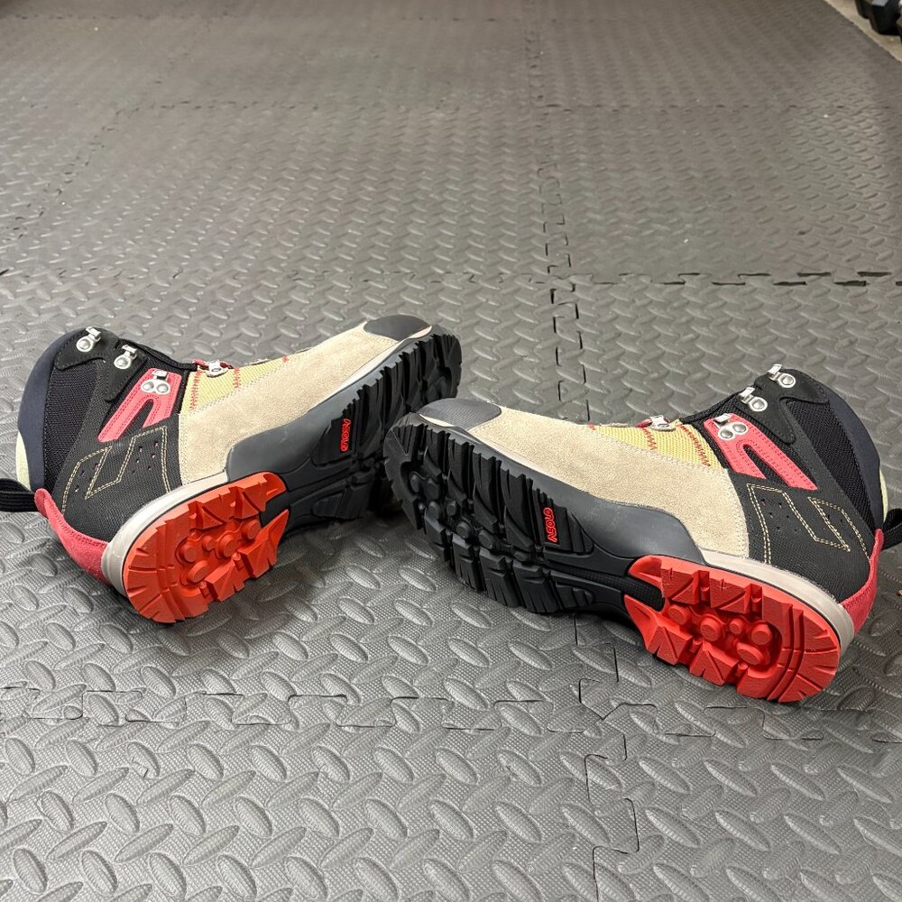 ASOLO Fugitive GTX Hiking Boot - Men's Size 11 (never worn, new) - Picture 4 of 7